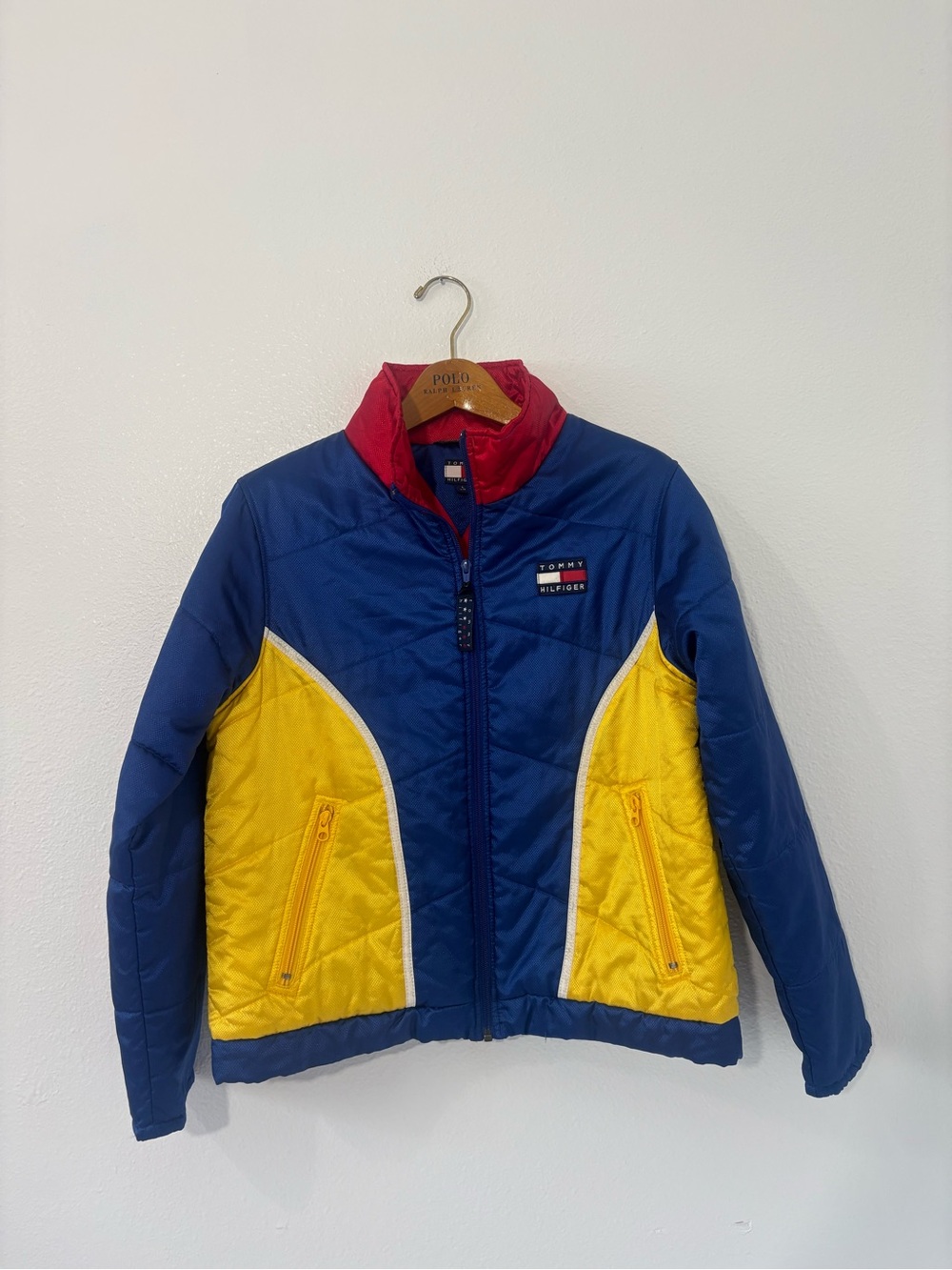 VTG Tommy Hilfiger Colorblock Puffer Jacket Boys Size L Big Kids